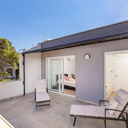 Life Plus-two Bedroom With Terrace Apartman Dubrovnik