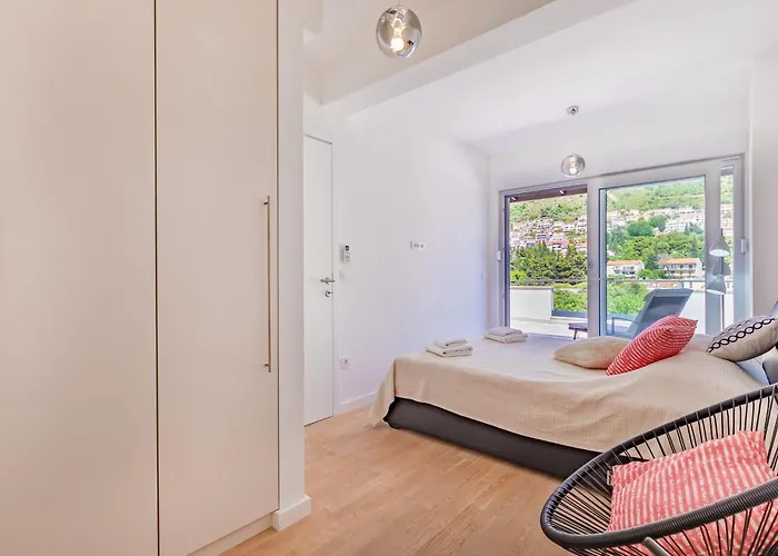 Life Plus-two Bedroom With Terrace