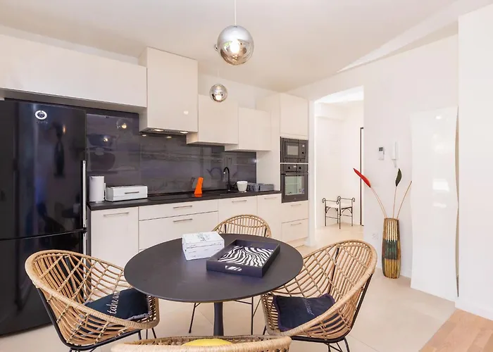 Life Plus-two Bedroom With Terrace *