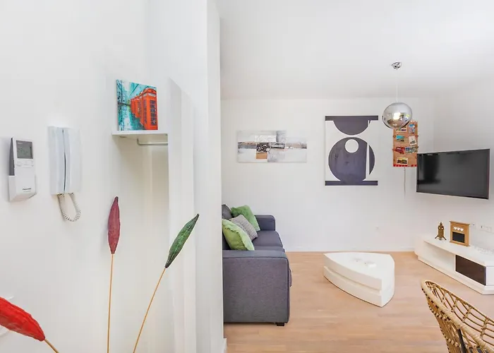 Lejlighed Life Plus-two Bedroom With Terrace *