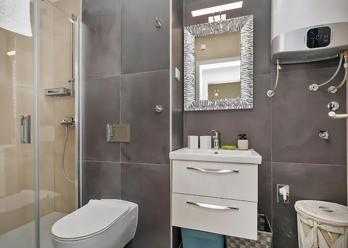 Life Plus-two Bedroom With Terrace Dubrovnik