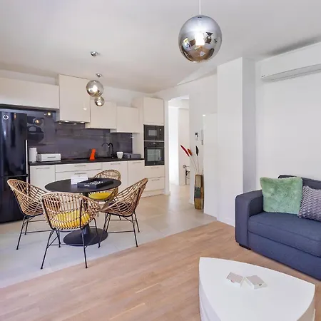 Life Plus-two Bedroom With Terrace